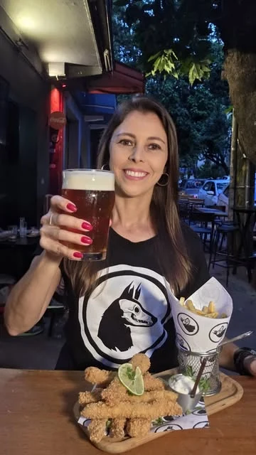 Chope e petiscos na Capapreta Tap House Savassi